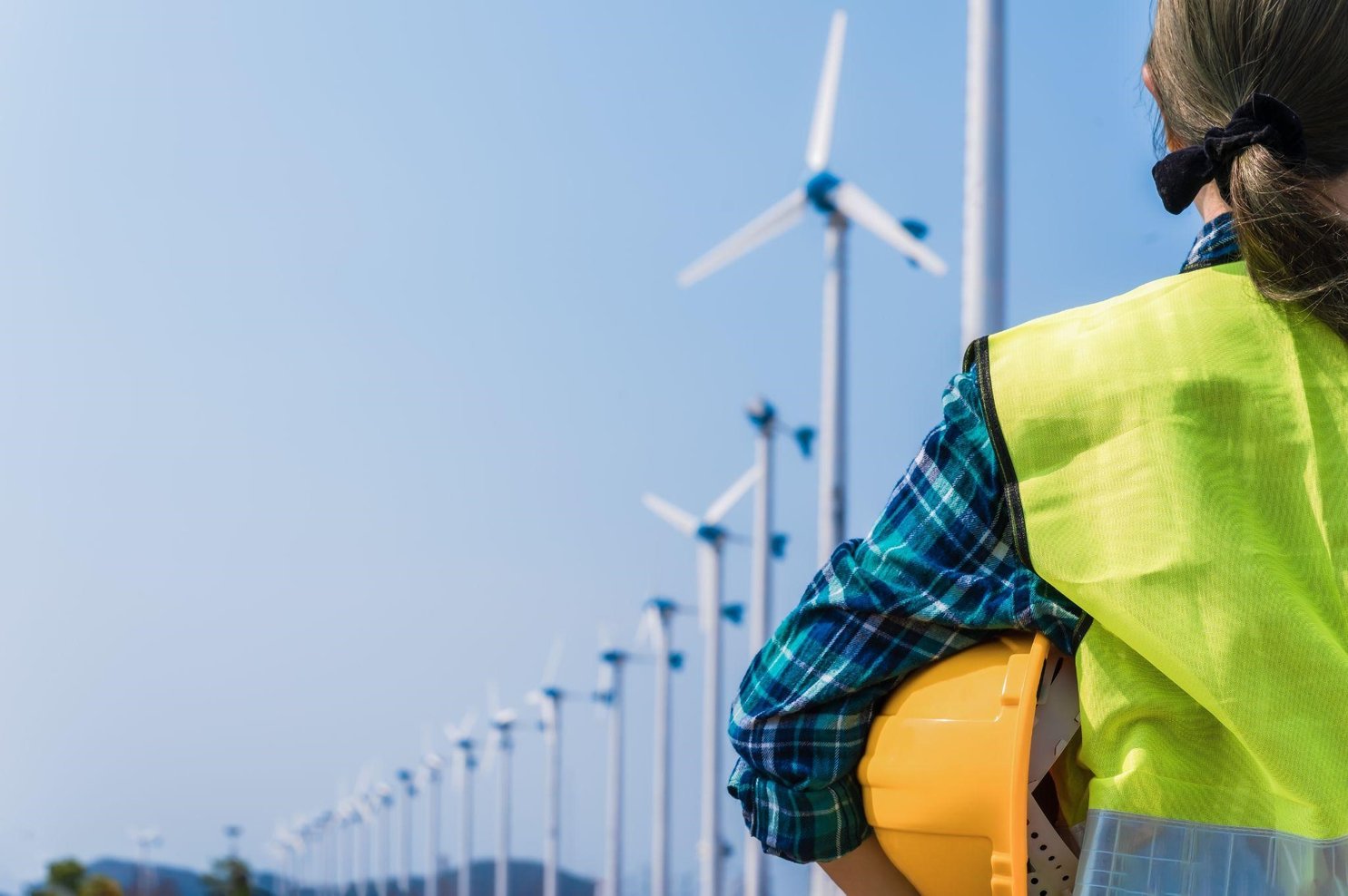 Benefits of a Wind Turbine Technician Pinnacle Career Institute